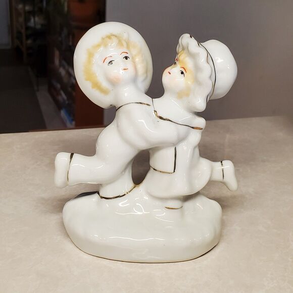 Sophia-Ann Porcelain Dancing Boy and Girl Figurine White with Gold trim. - Picture 1 of 8